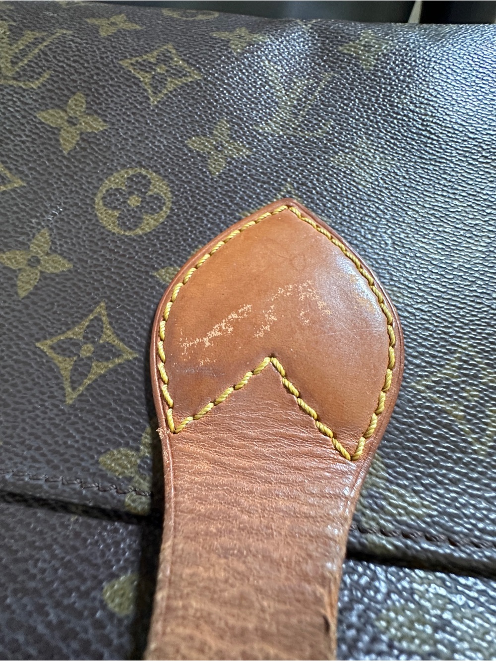 Louis Vuitton Monogram Canvas Messenger Bag with Tan Leather Trim - Picture 5 of 15